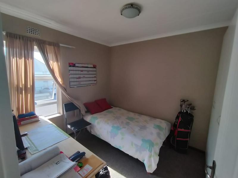 2 Bedroom Property for Sale in Buhrein Western Cape
